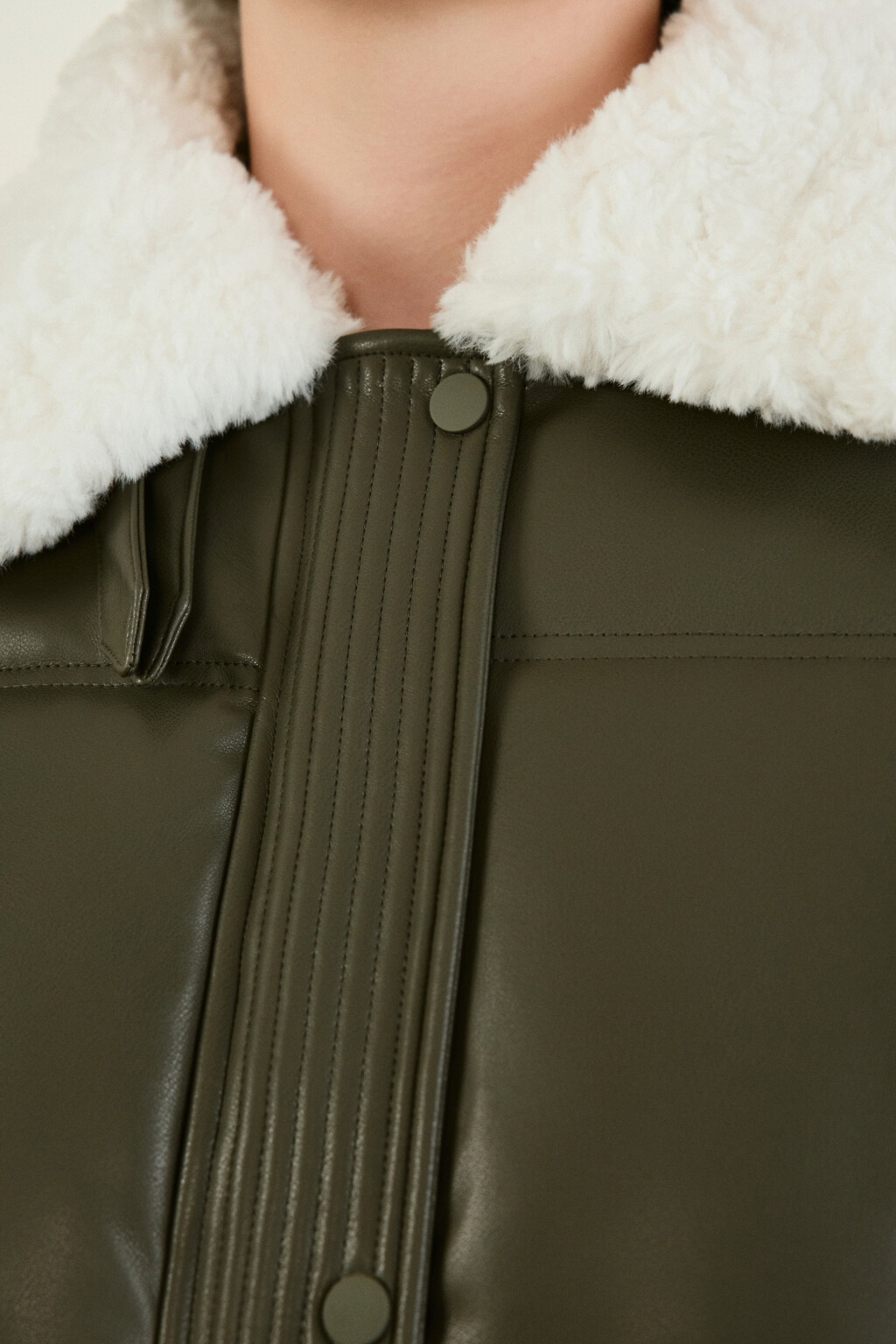 Куртка стеганая с воротником-авиатор - цвет зеленый - 6