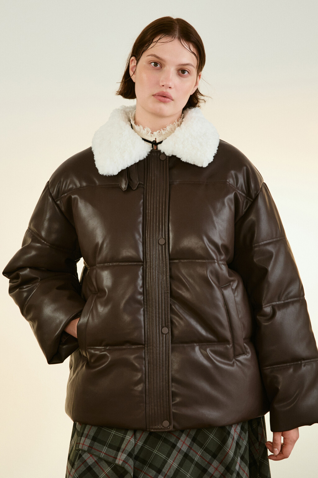 Куртка стеганая с воротником-авиатор - цвет коричневый - 2