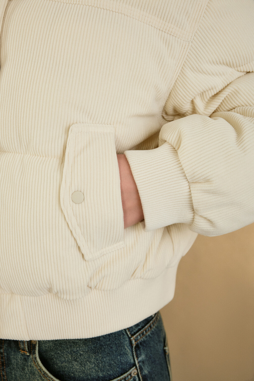 Куртка-бомбер стеганая вельветовая - цвет молочный - 6