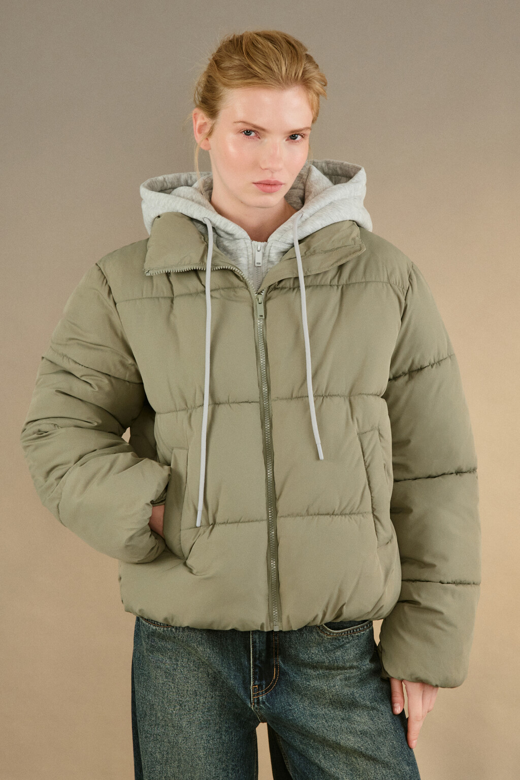Куртка стеганая с трикотажным капюшоном - цвет зеленый - 2