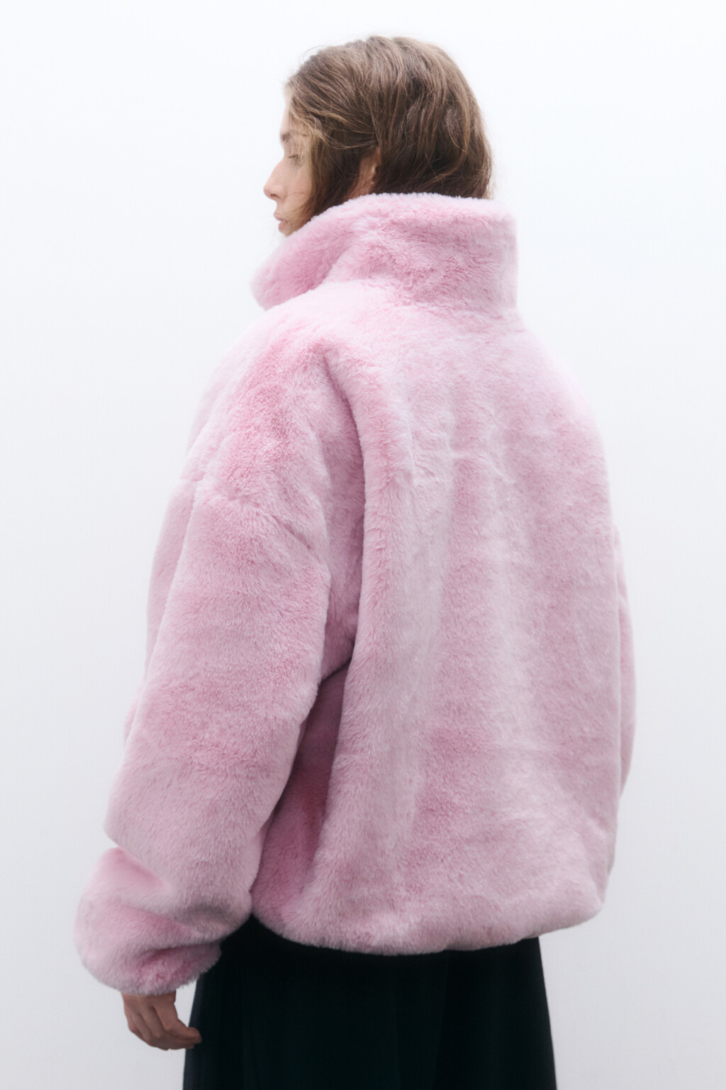 Куртка укороченная с меховой фактурой - цвет розовый - 3