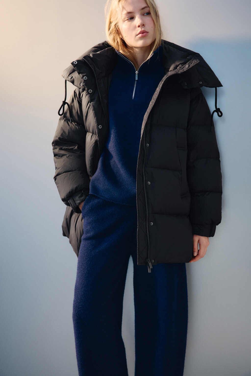 Пуховик на натуральном утеплителе - цвет черный - 2