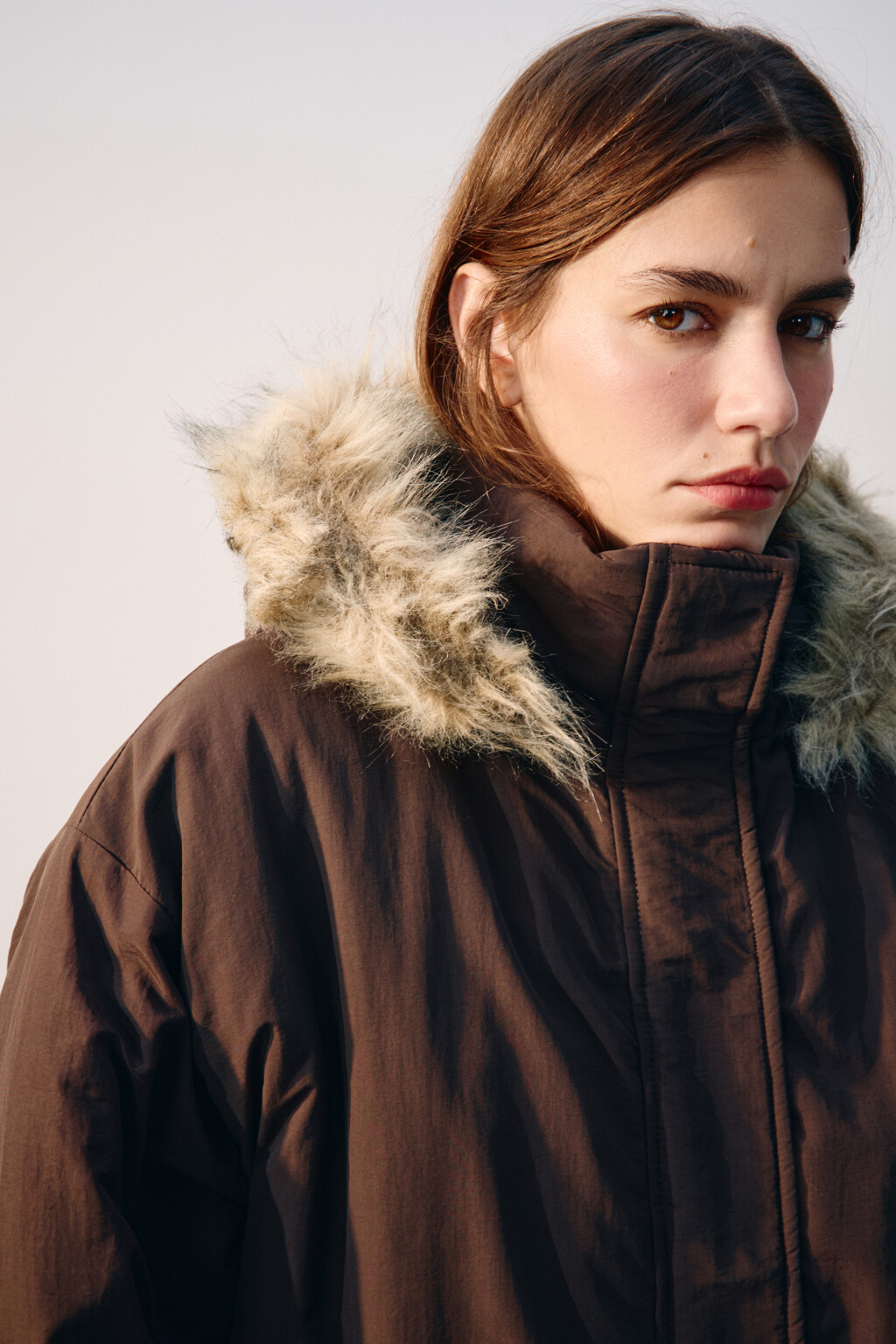 Куртка-парка удлиненная с опушкой - цвет коричневый - 5