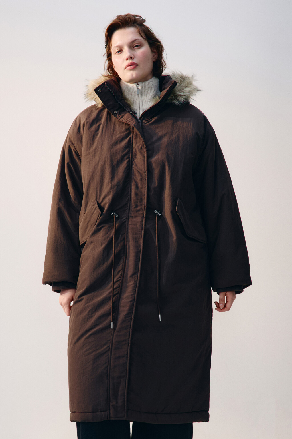 Куртка-парка удлиненная с опушкой - цвет коричневый - 9