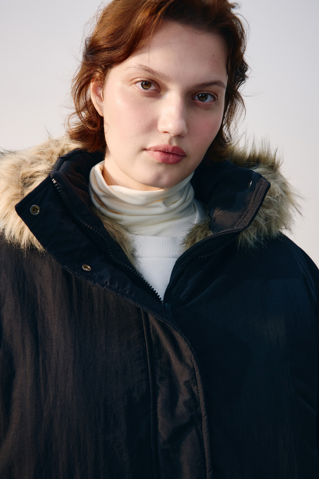 Куртка-парка удлиненная с опушкой - цвет черный - 6