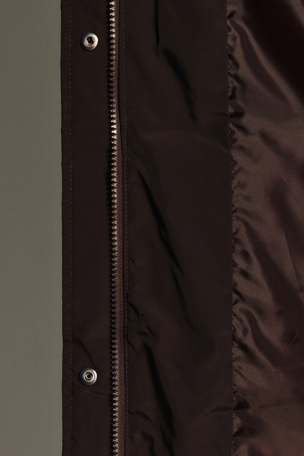 Пальто длинное стеганое с капюшоном - цвет коричневый - 7