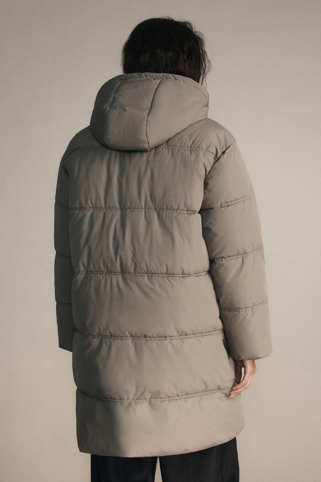 Куртка длинная стеганая с капюшоном - цвет зеленый - 3