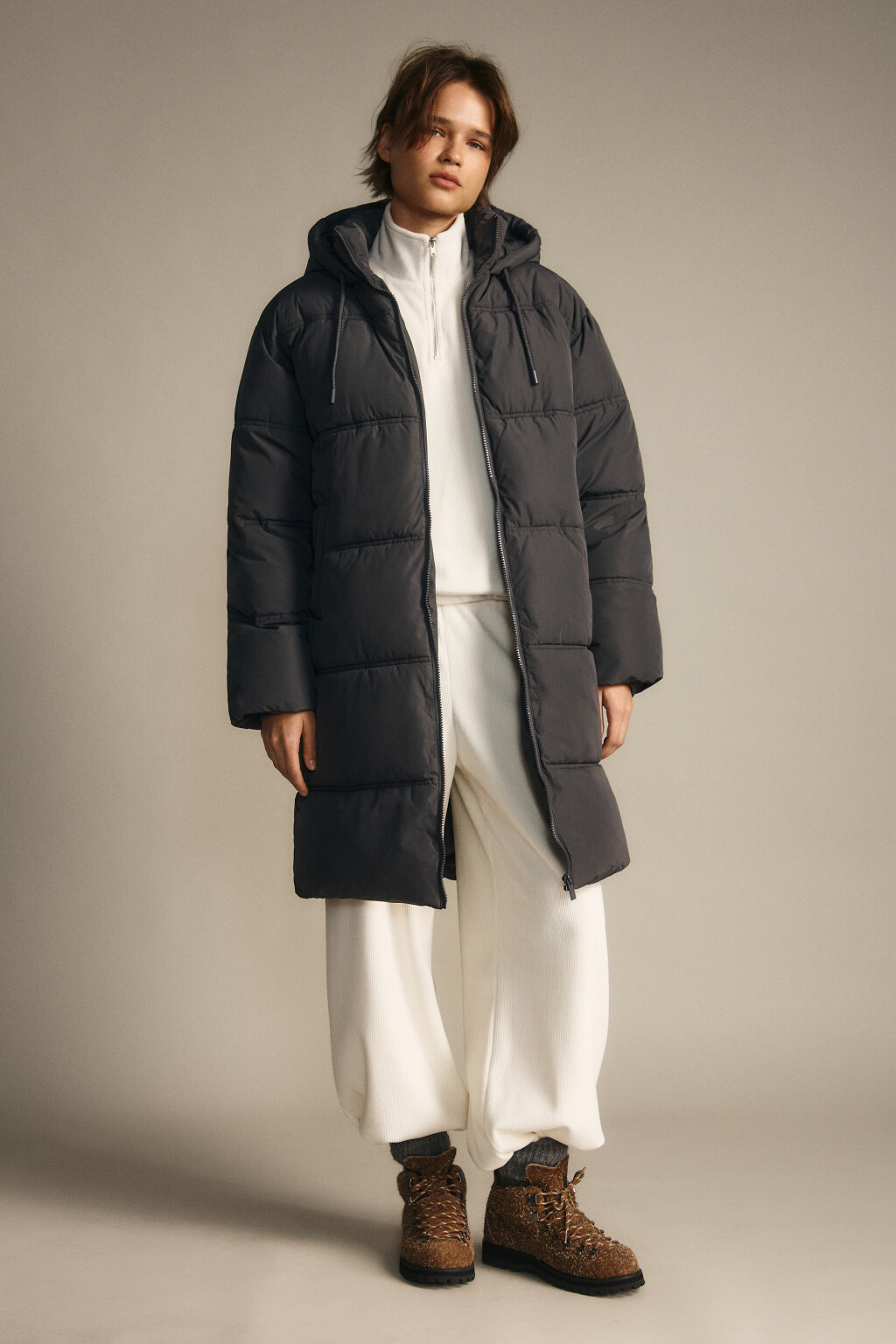 Куртка длинная стеганая с капюшоном - цвет серый - 5