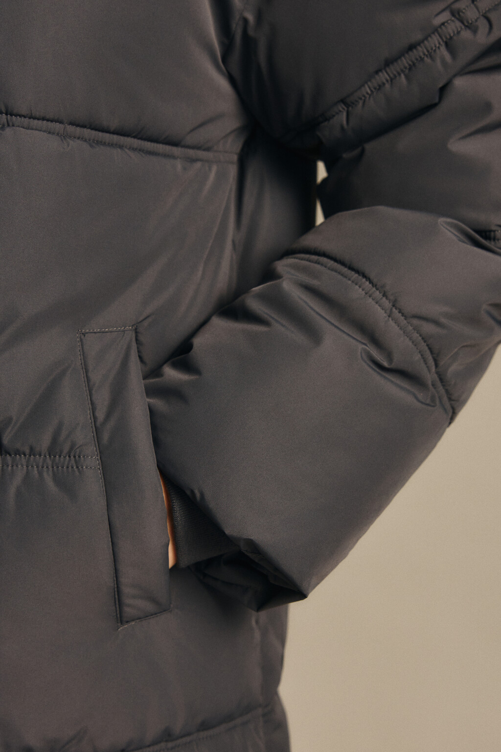 Куртка длинная стеганая с капюшоном - цвет серый - 7