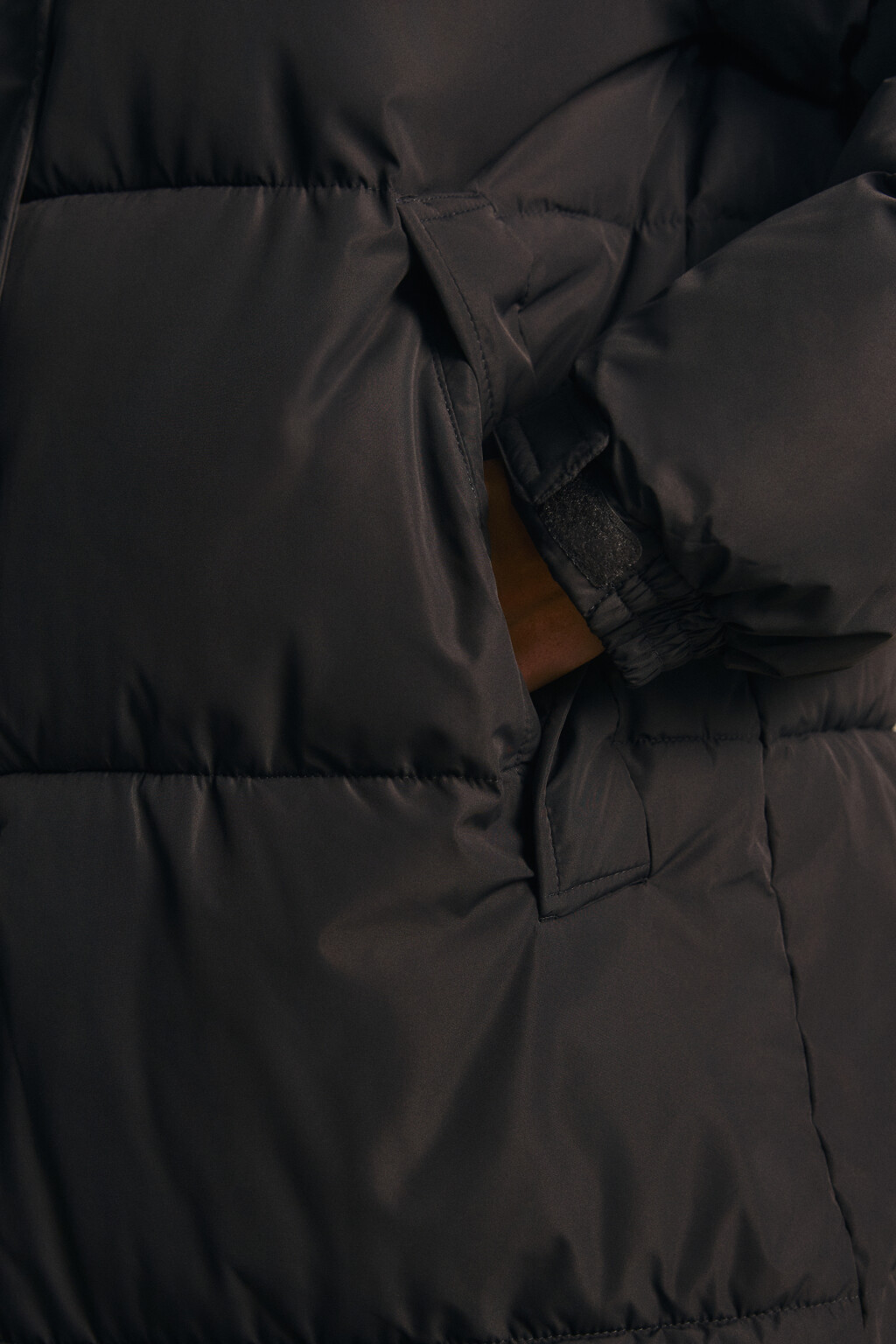 Пальто стеганое с теплым капюшоном - цвет серый - 6