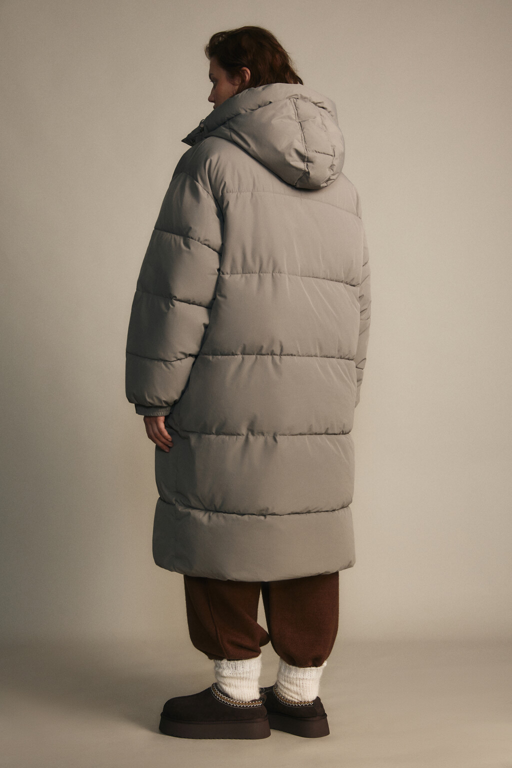 Пальто стеганое с теплым капюшоном - цвет бежевый - 3