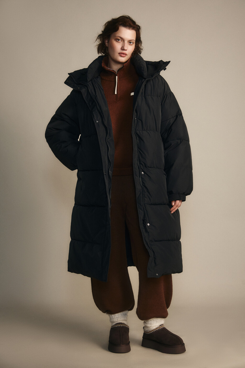 Пальто стеганое с теплым капюшоном - цвет черный - 4