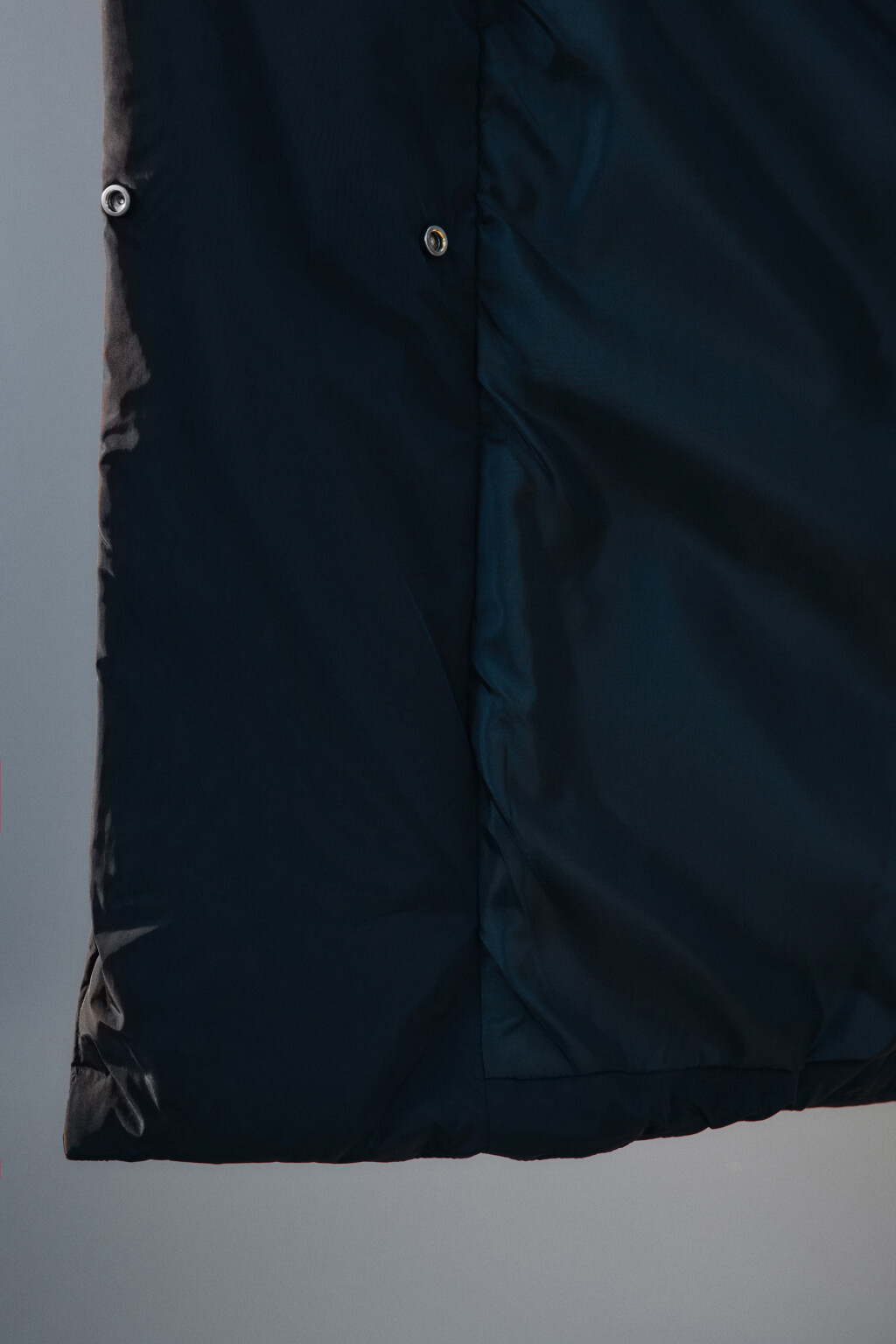 Пальто на утеплителе с поясом - цвет черный - 8