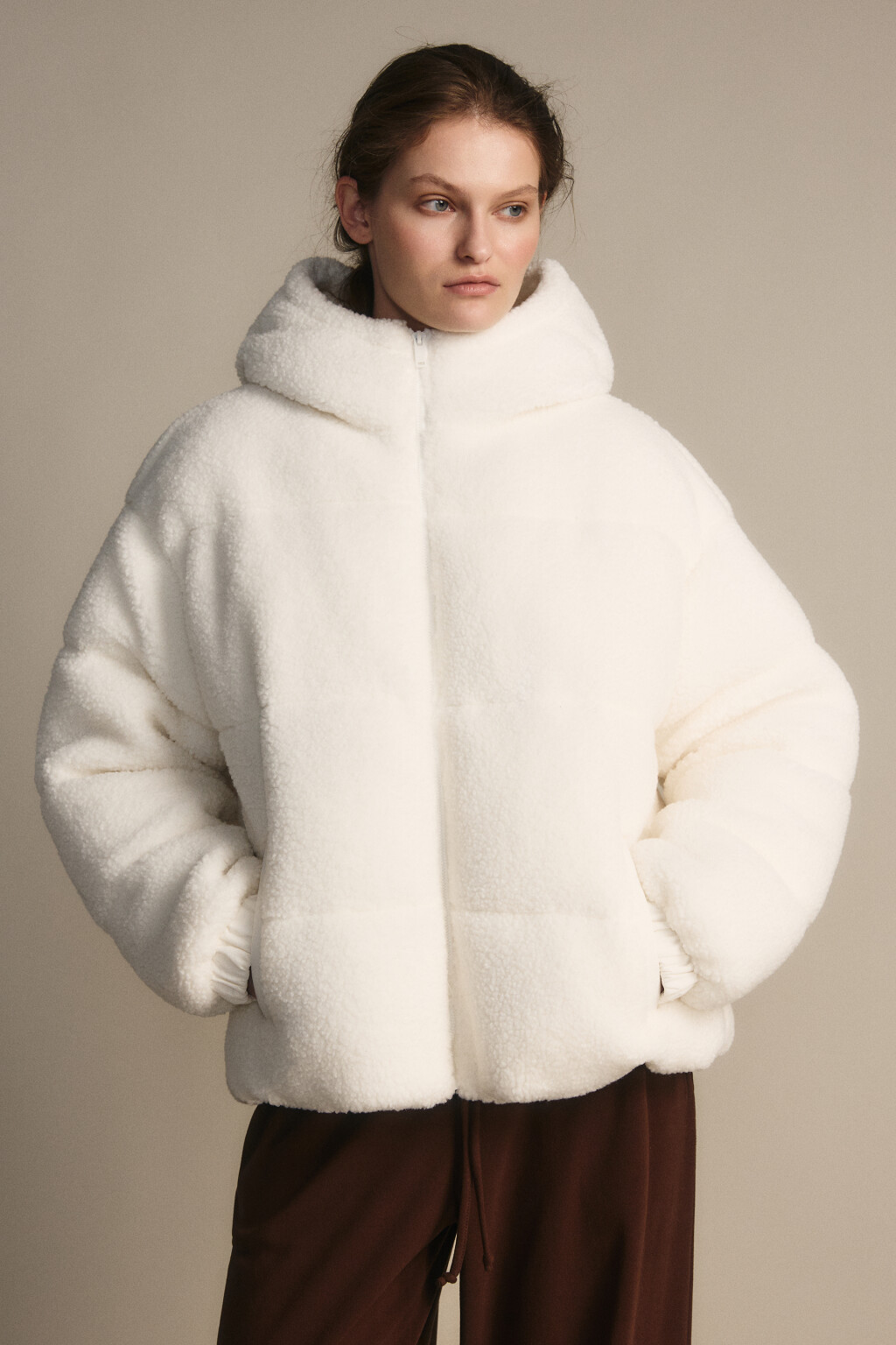 Куртка стеганая из искусственного меха - цвет бежевый - 2