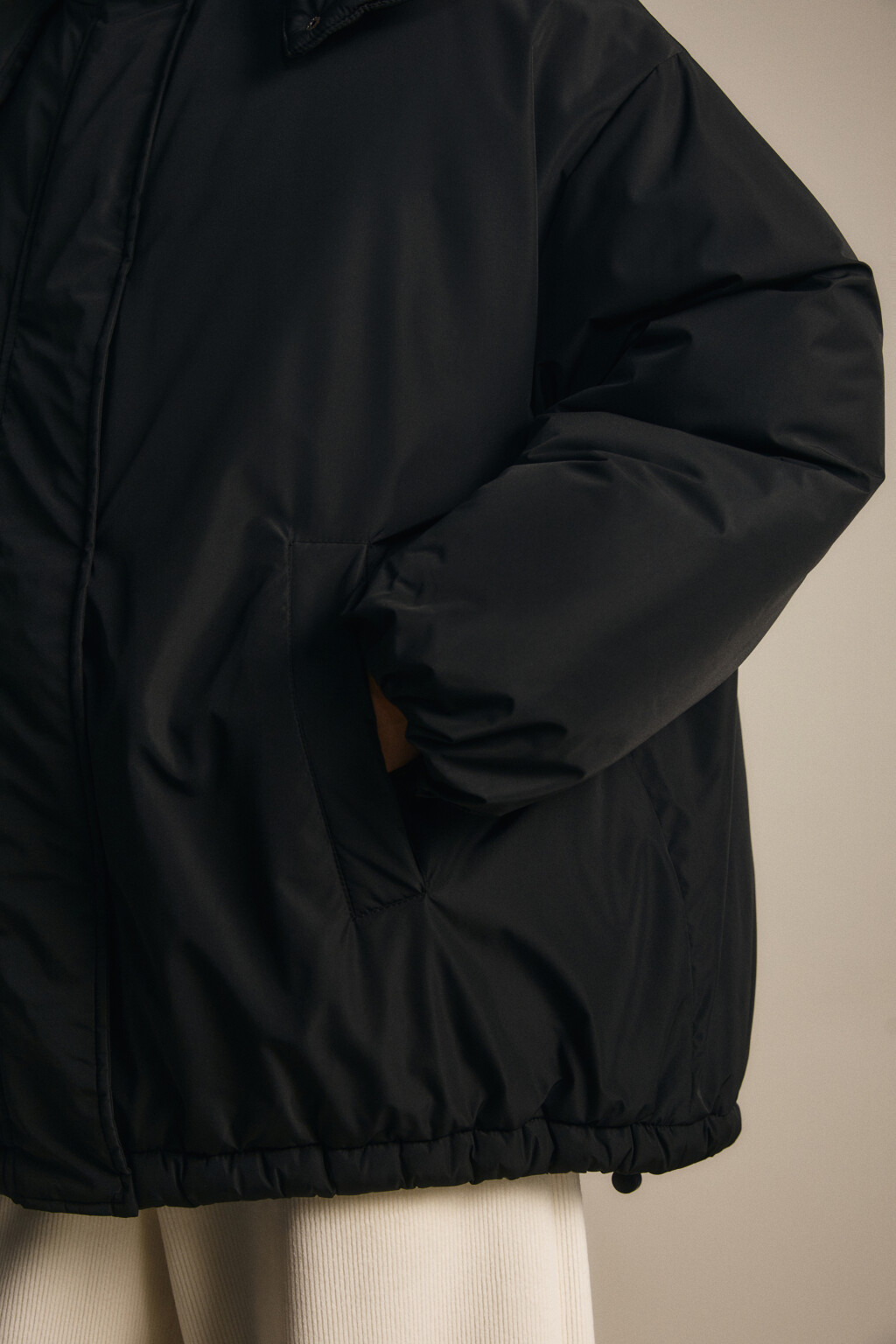 Куртка oversize с капюшоном - цвет черный - 7