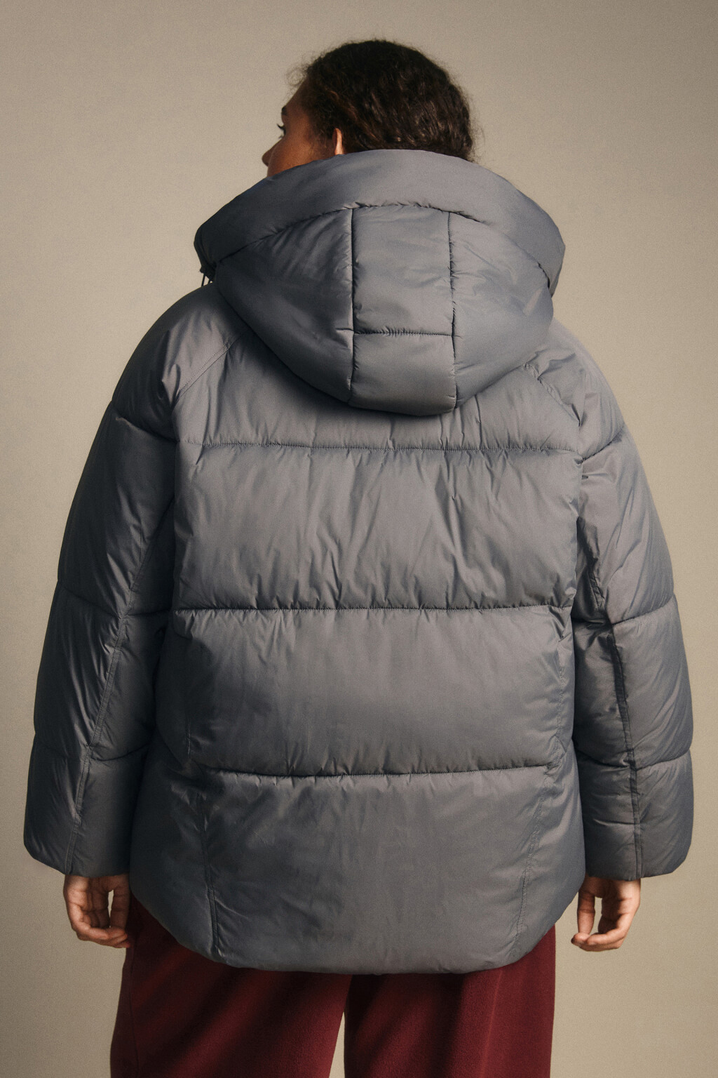 Куртка короткая стеганая с капюшоном - цвет серый - 3