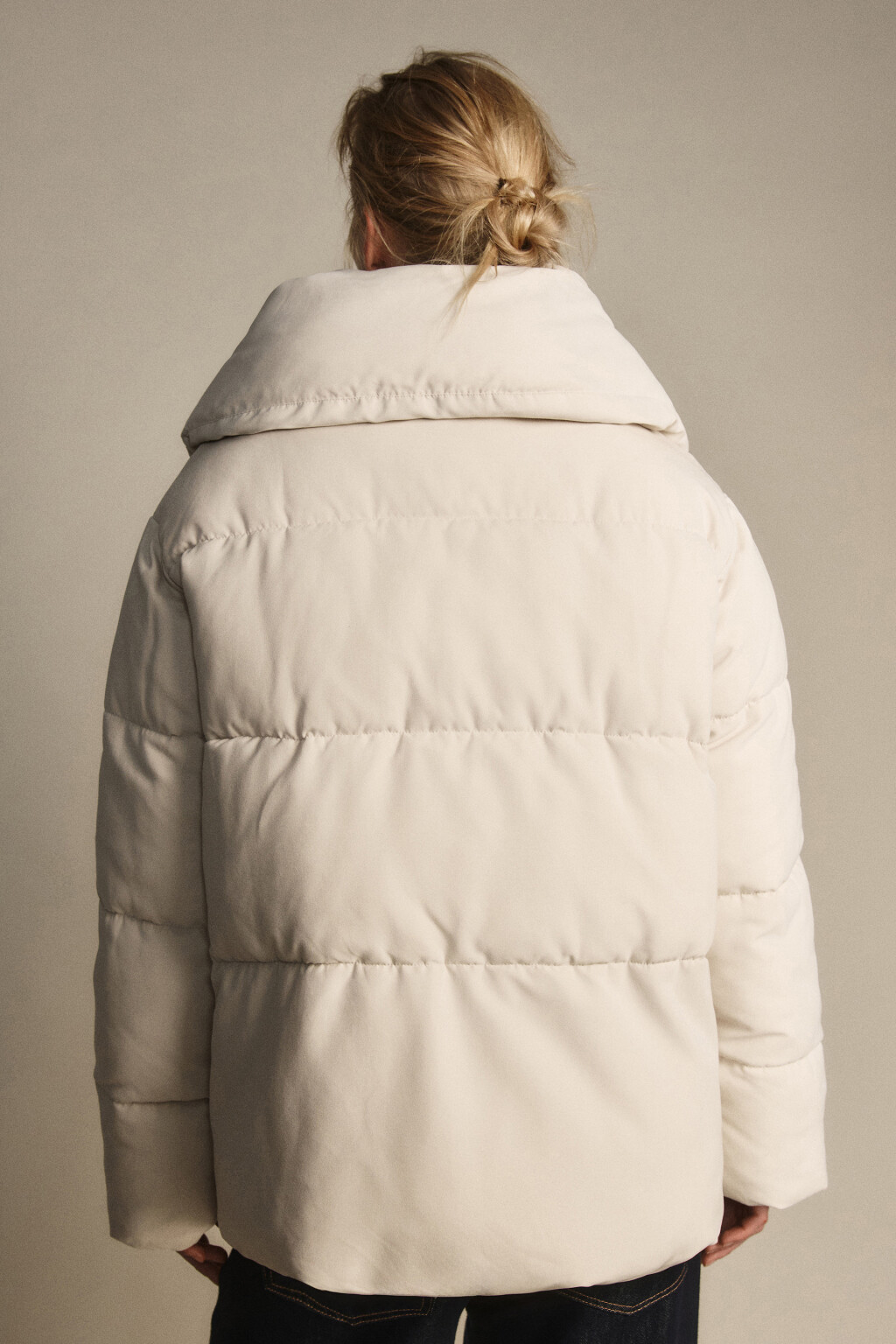 Куртка стеганая с завязками - цвет бежевый - 4