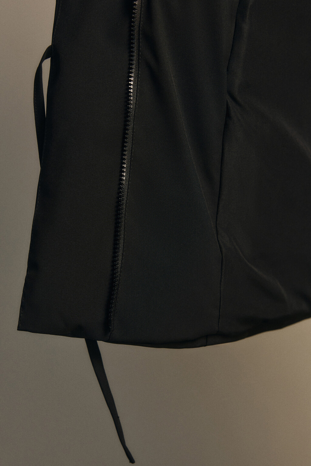 Куртка стеганая с завязками - цвет черный - 7