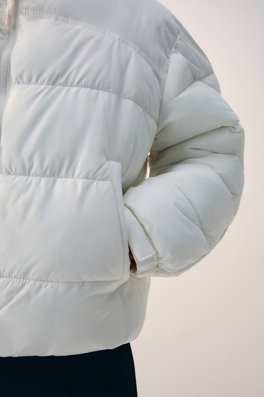 Куртка короткая стеганая со стойкой - цвет молочный - 6