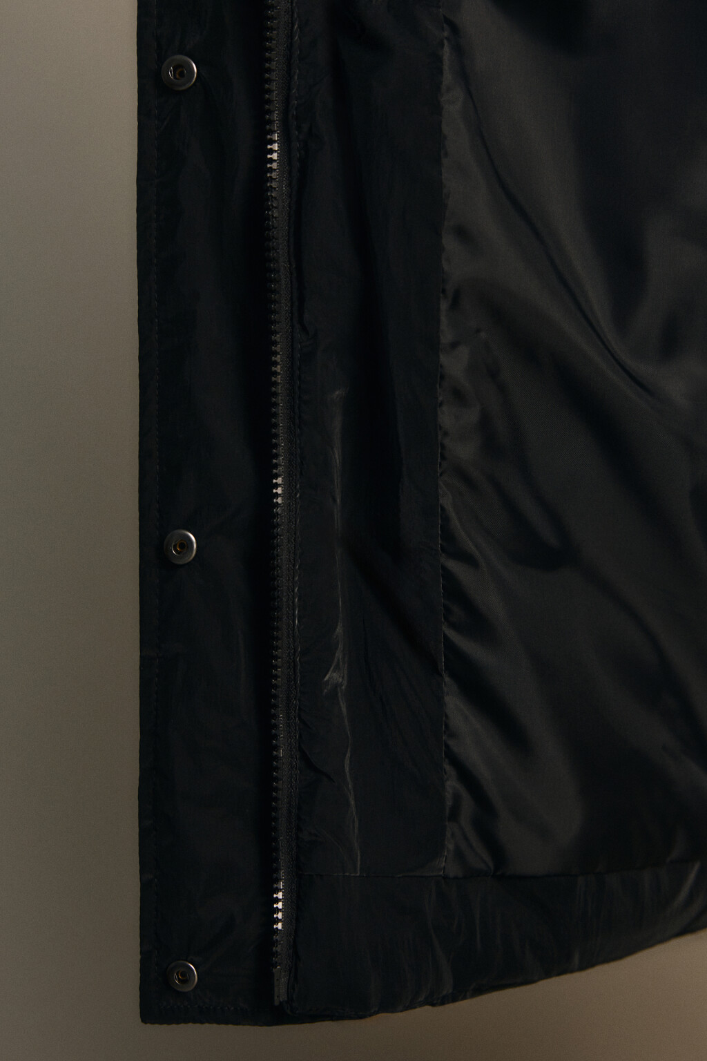 Куртка стеганая с капюшоном - цвет черный - 8