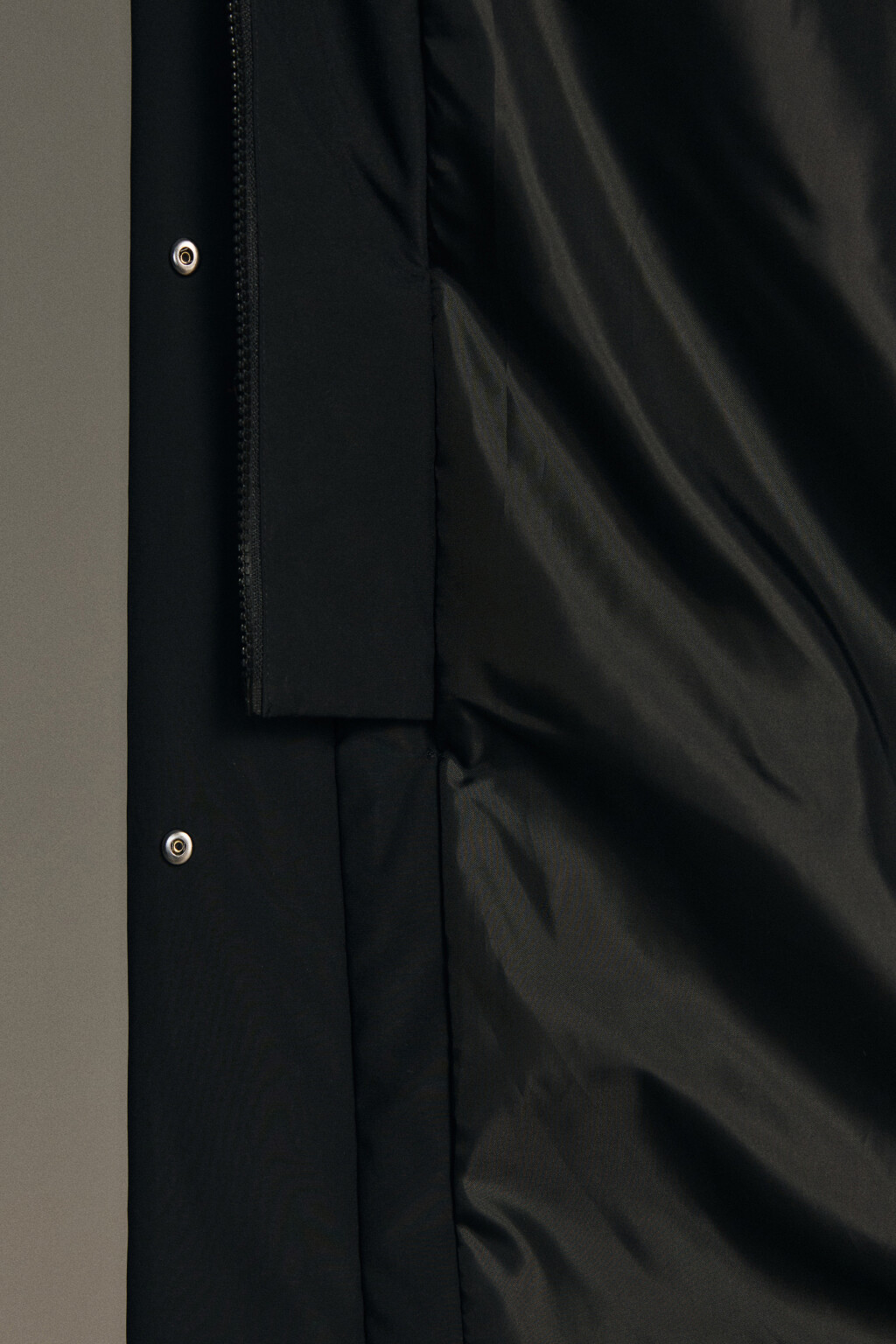 Пальто стеганое со стойкой и капюшоном - цвет черный - 7