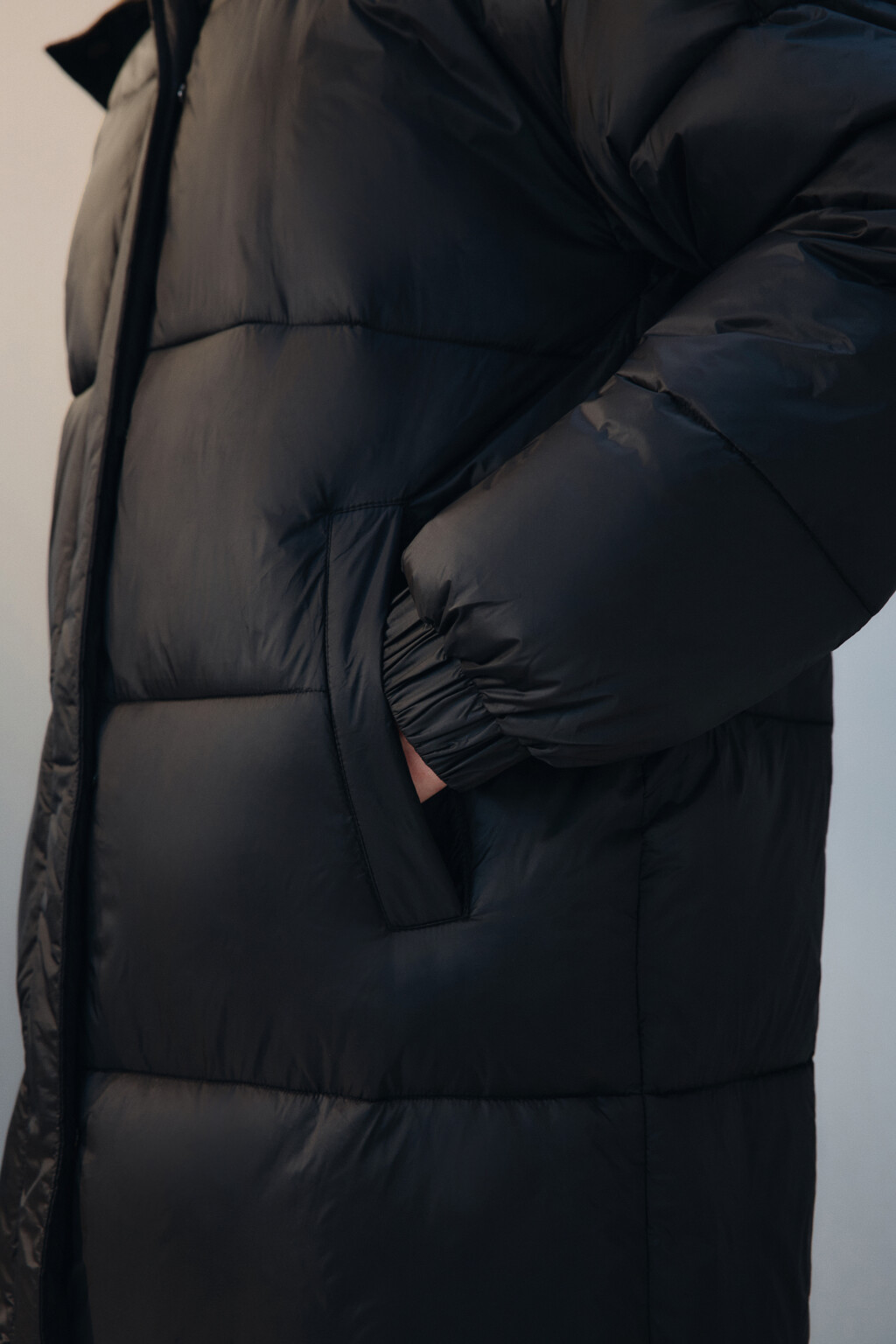 Пальто стеганое с капюшоном - цвет черный - 7
