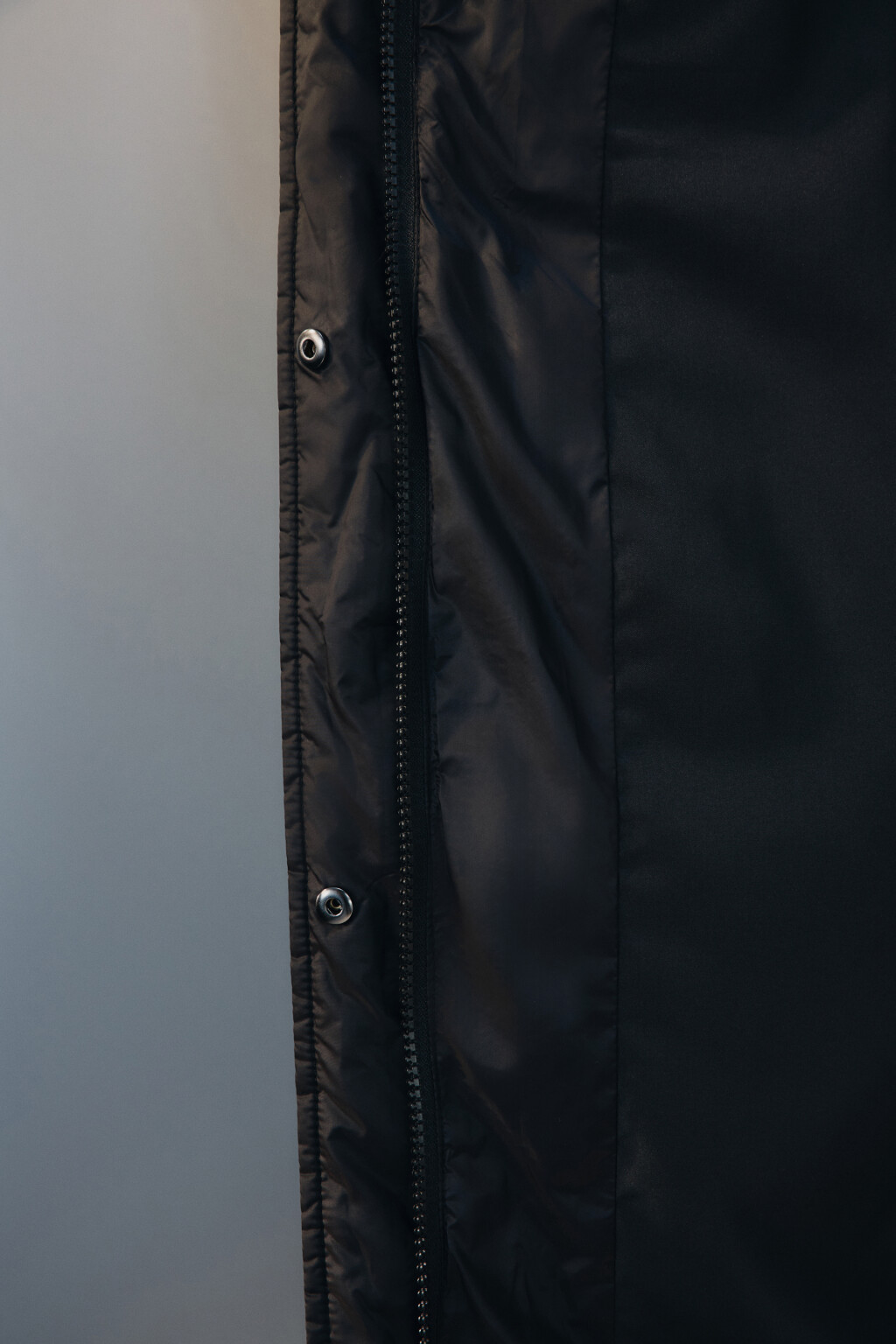 Пальто стеганое с капюшоном - цвет черный - 8