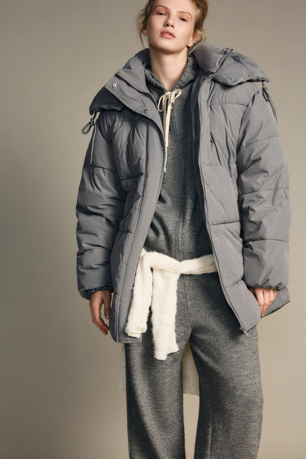 Куртка стеганая с капюшоном - цвет серый - 1