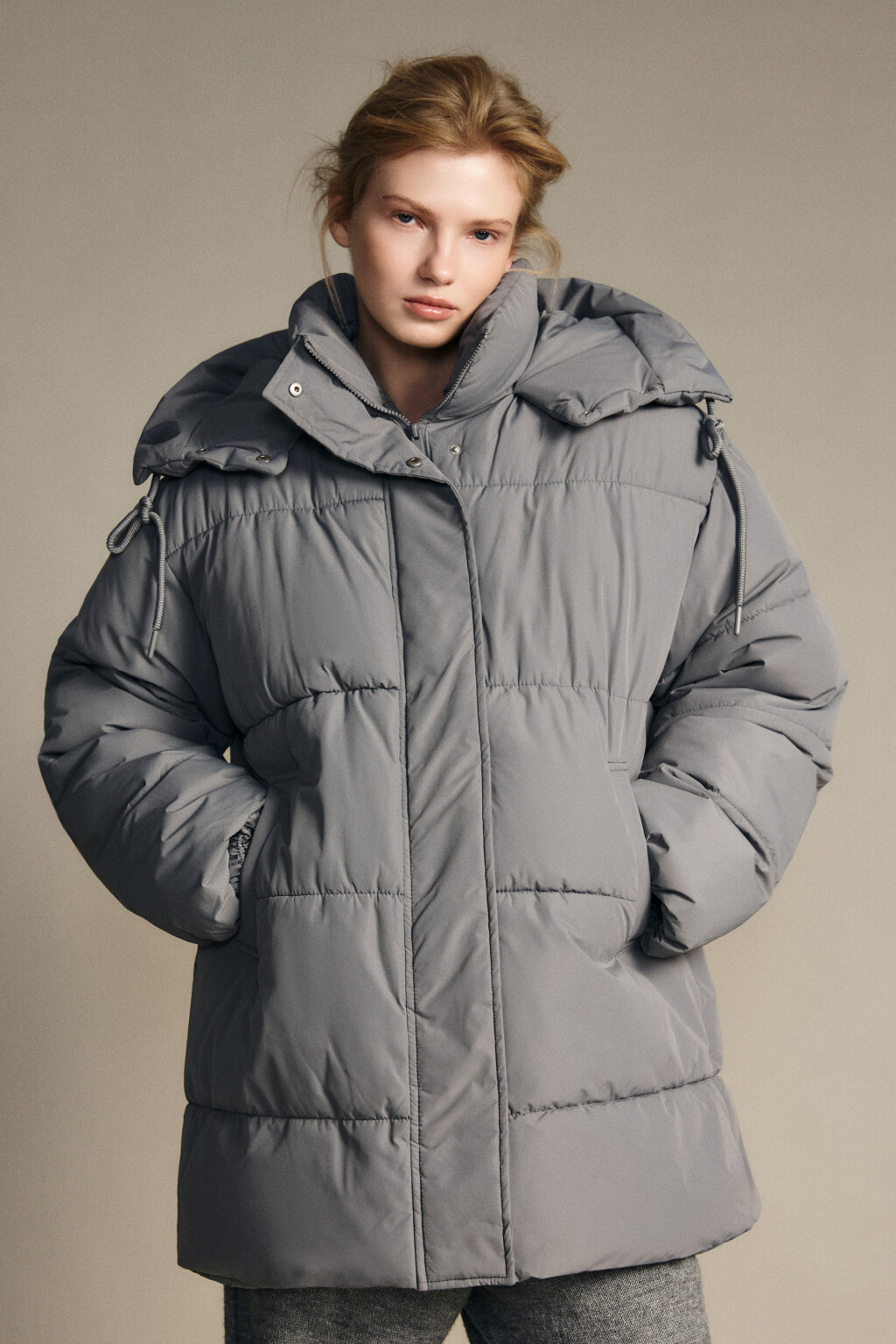Куртка стеганая с капюшоном - цвет серый - 2