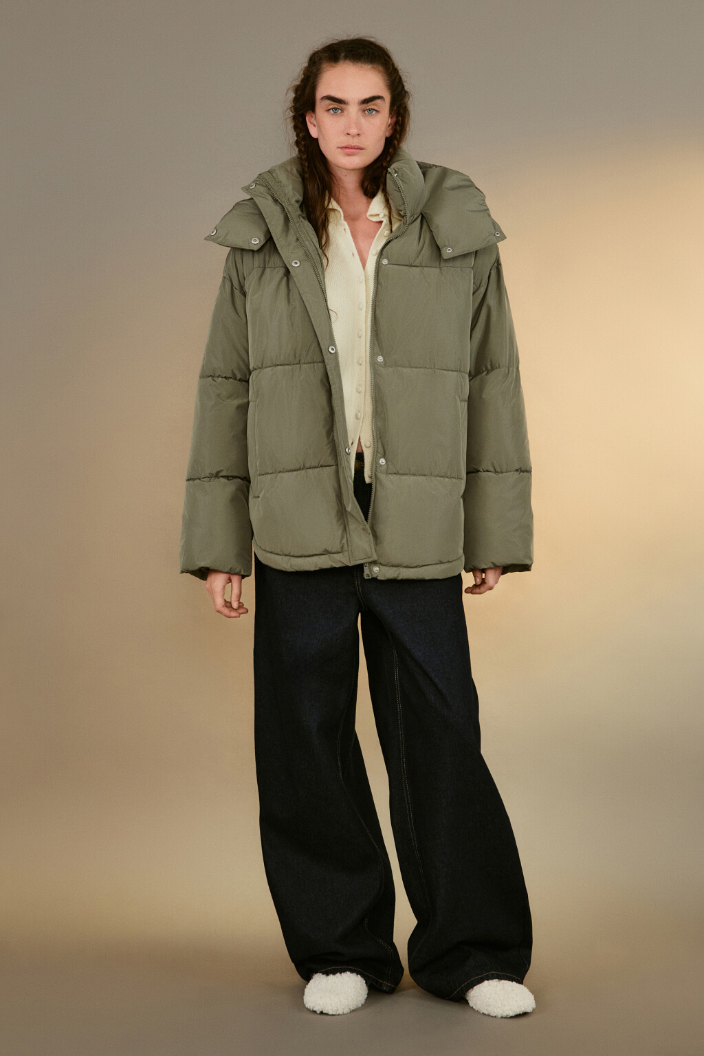 Куртка стеганая свободная с капюшоном - цвет зеленый - 5