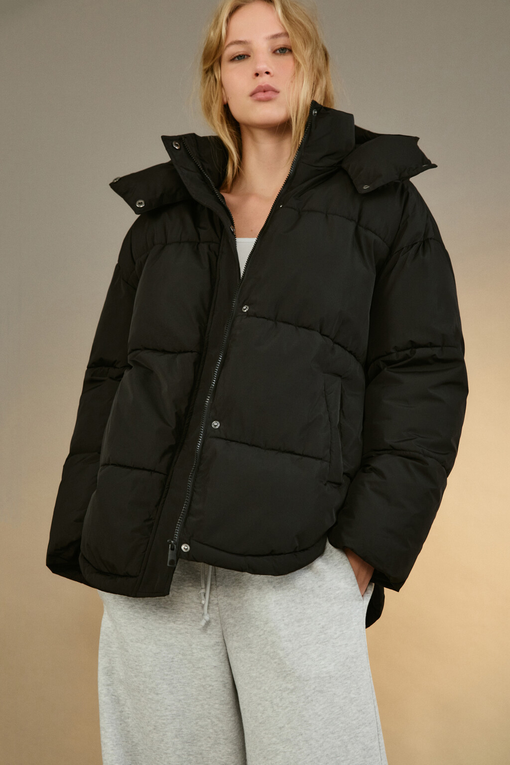 Куртка стеганая свободная с капюшоном - цвет черный - 1