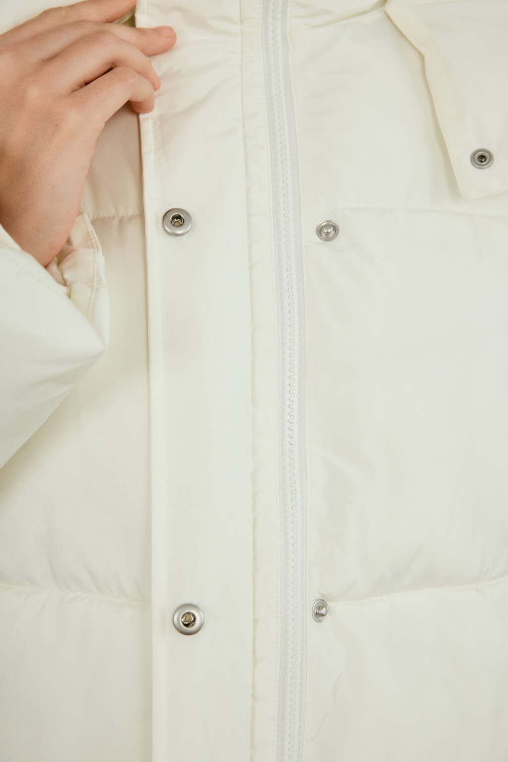 Куртка стеганая свободная с капюшоном - цвет молочный - 5