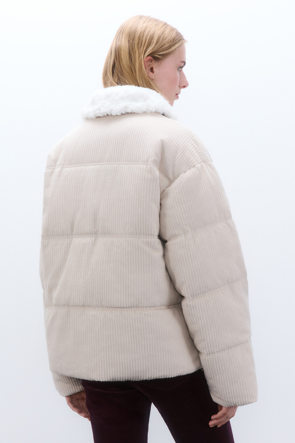 Куртка вельветовая с меховым воротником - цвет молочный - 3