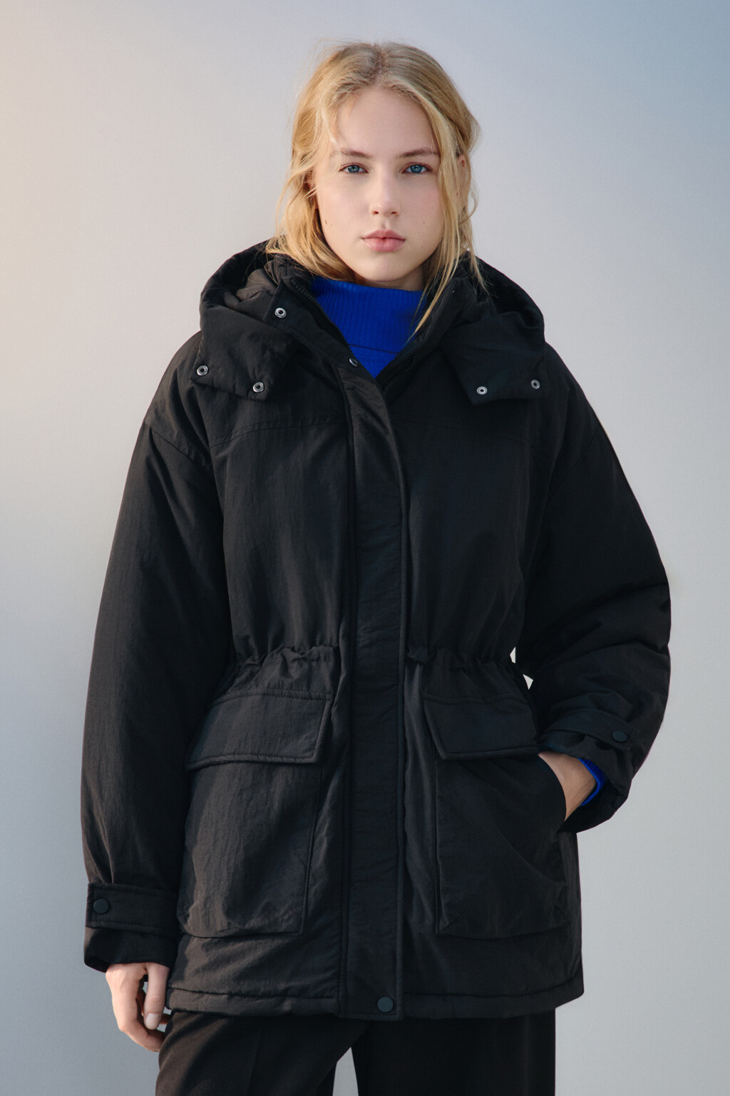 Куртка-парка с капюшоном - цвет черный - 2