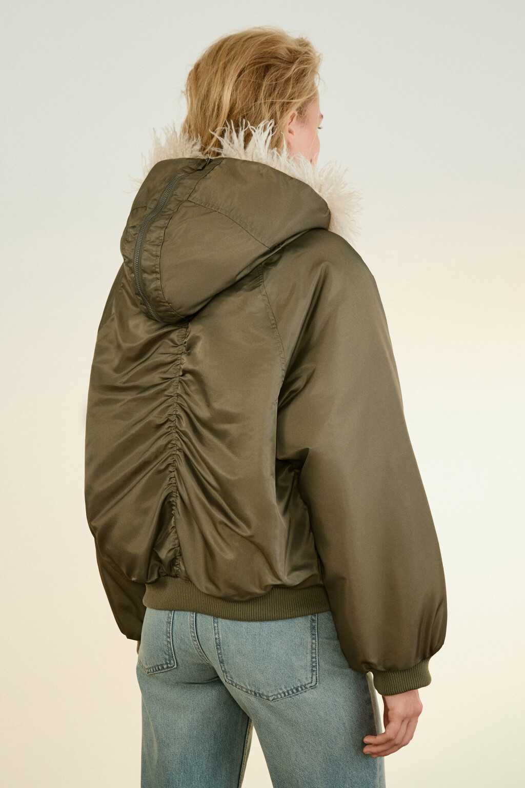 Куртка-бомбер с широким воротником - цвет зеленый - 3