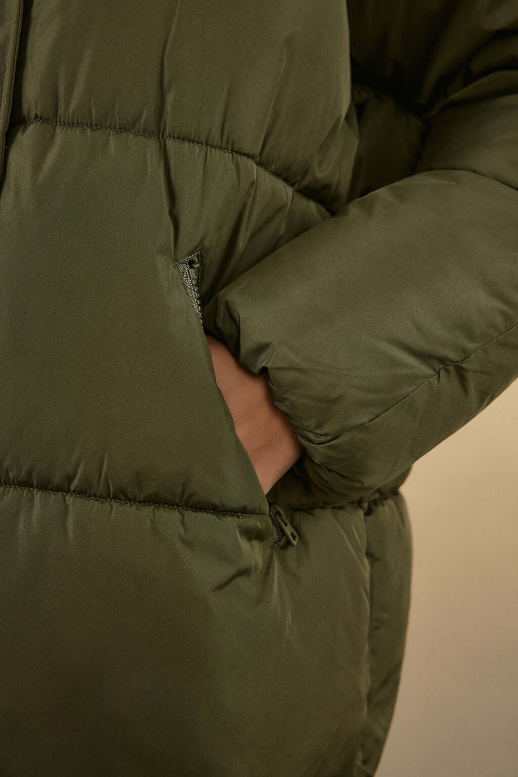 Пальто стеганое с капюшоном - цвет зеленый - 5