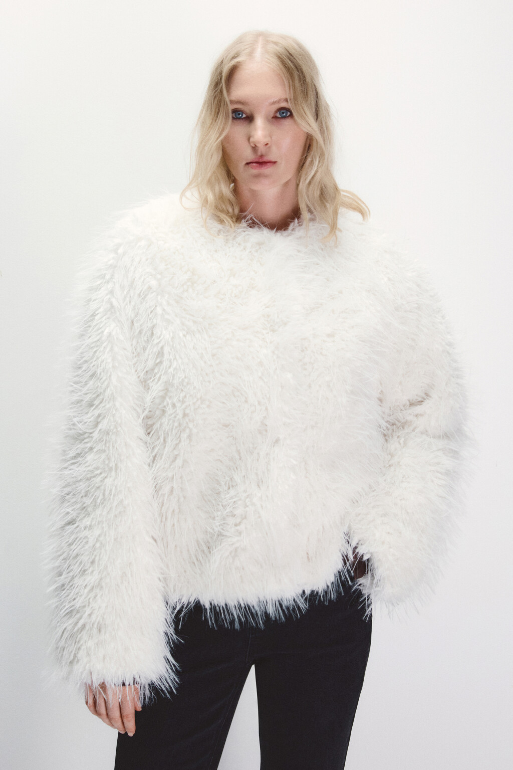 Шуба короткая с длинным ворсом - цвет молочный - 2