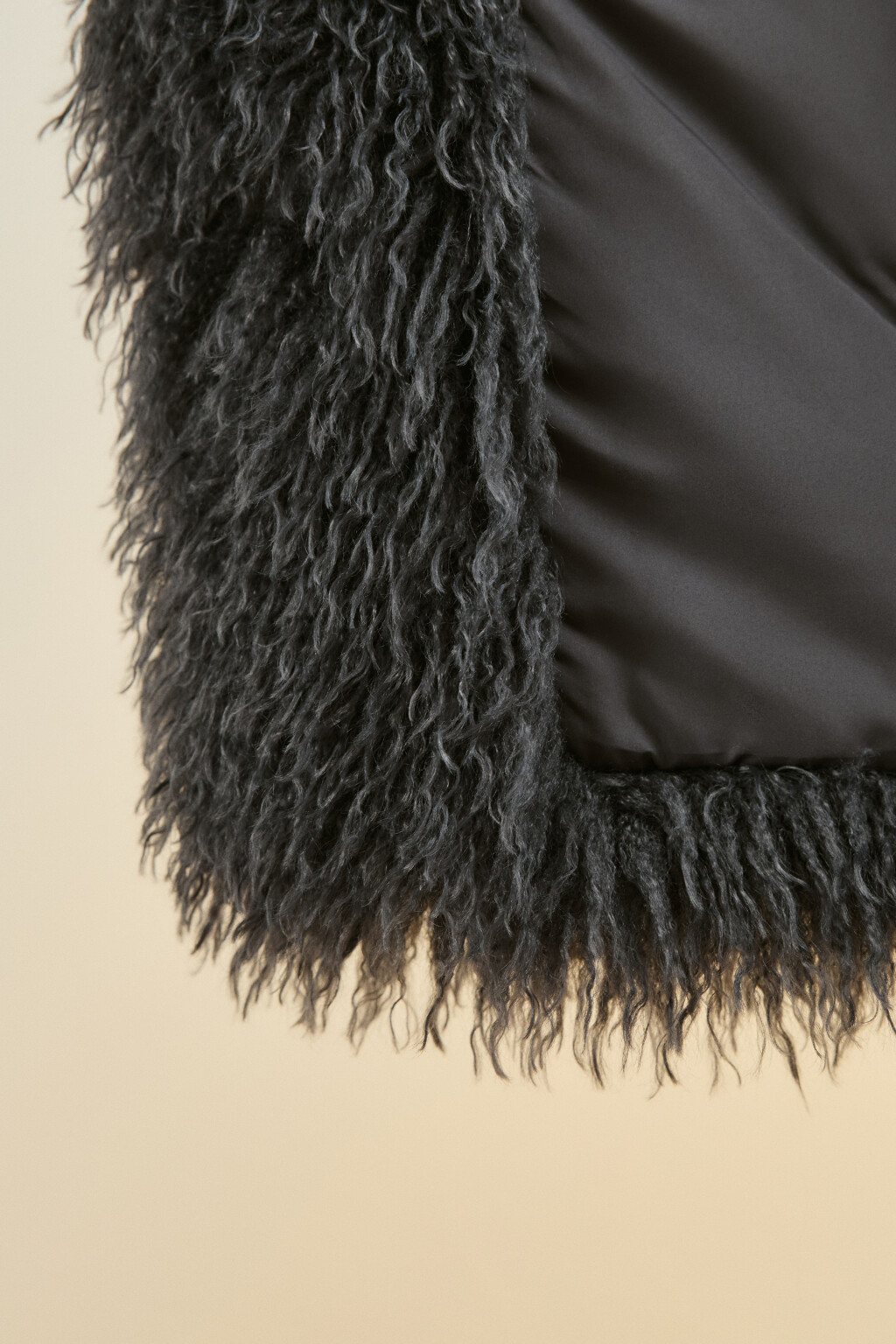 Шуба утепленная с длинным ворсом - цвет серый - 8