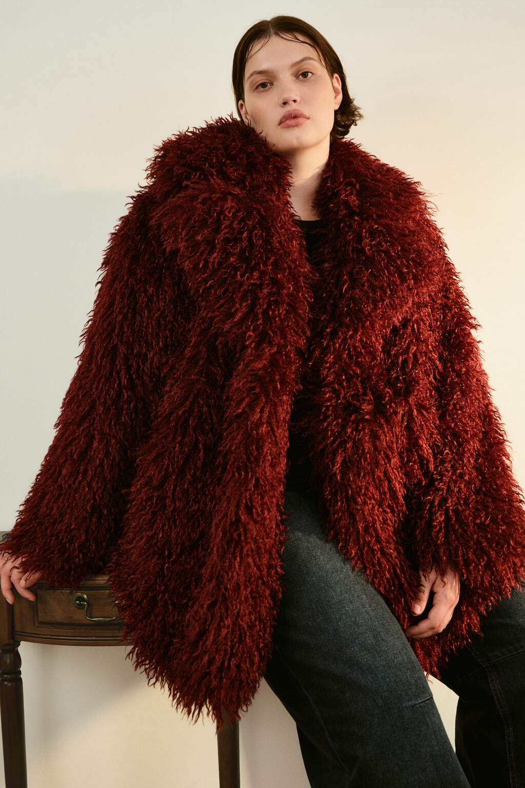 Шуба утепленная с длинным ворсом - цвет бордовый - 1