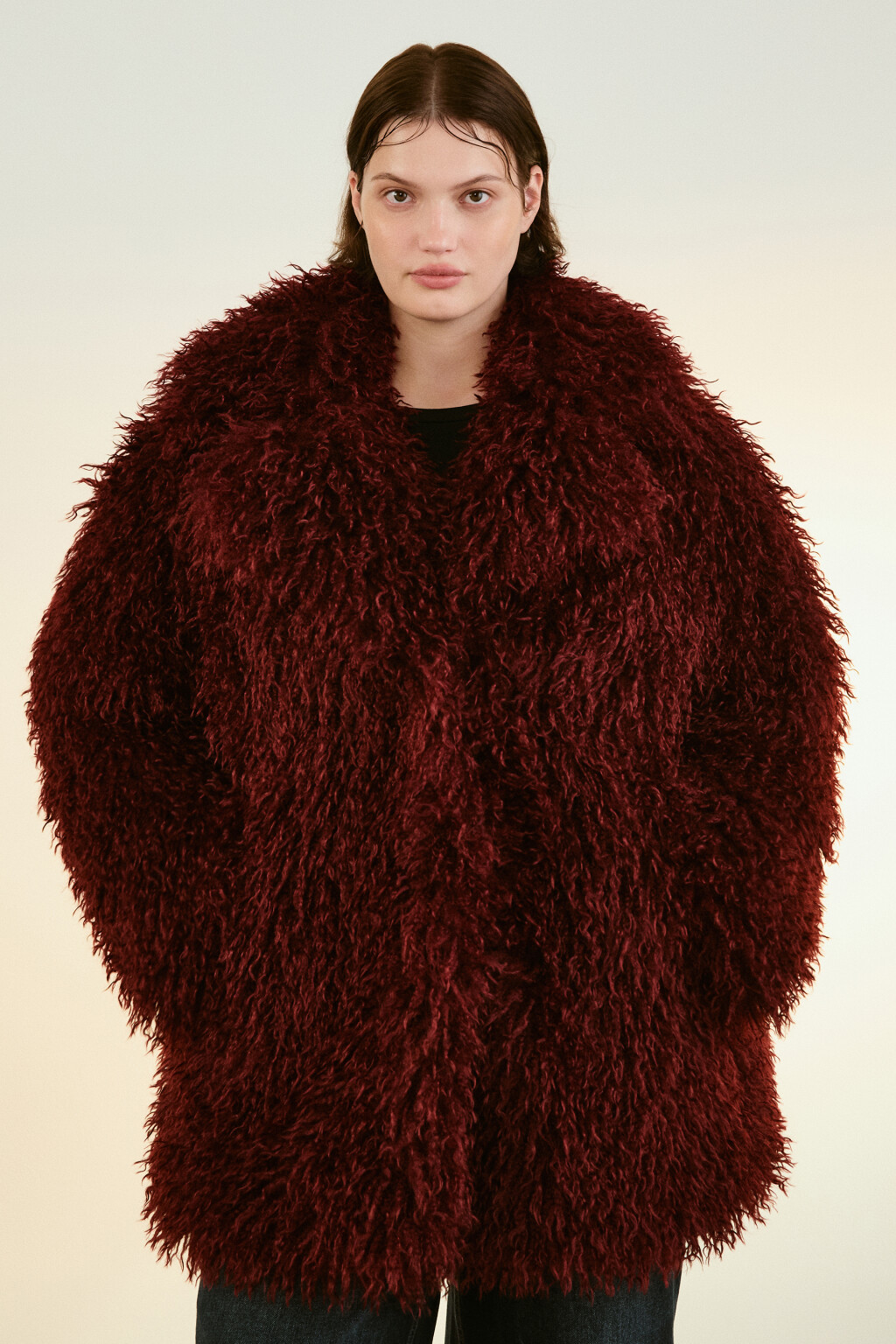 Шуба утепленная с длинным ворсом - цвет бордовый - 3