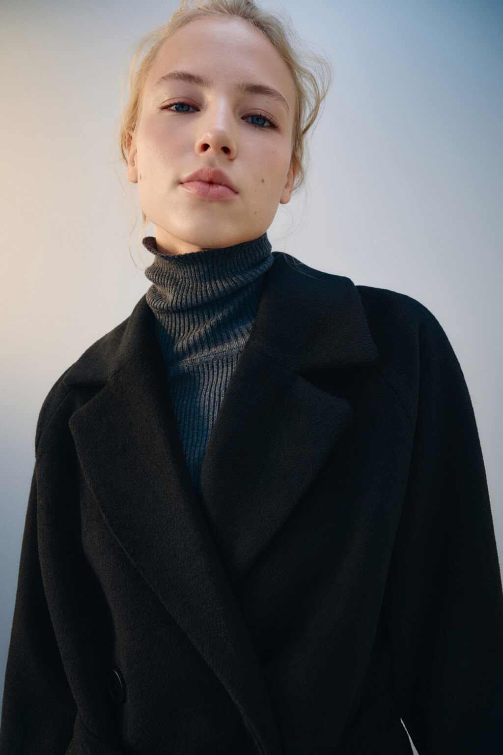 Пальто длинное драповое с поясом - цвет черный - 7