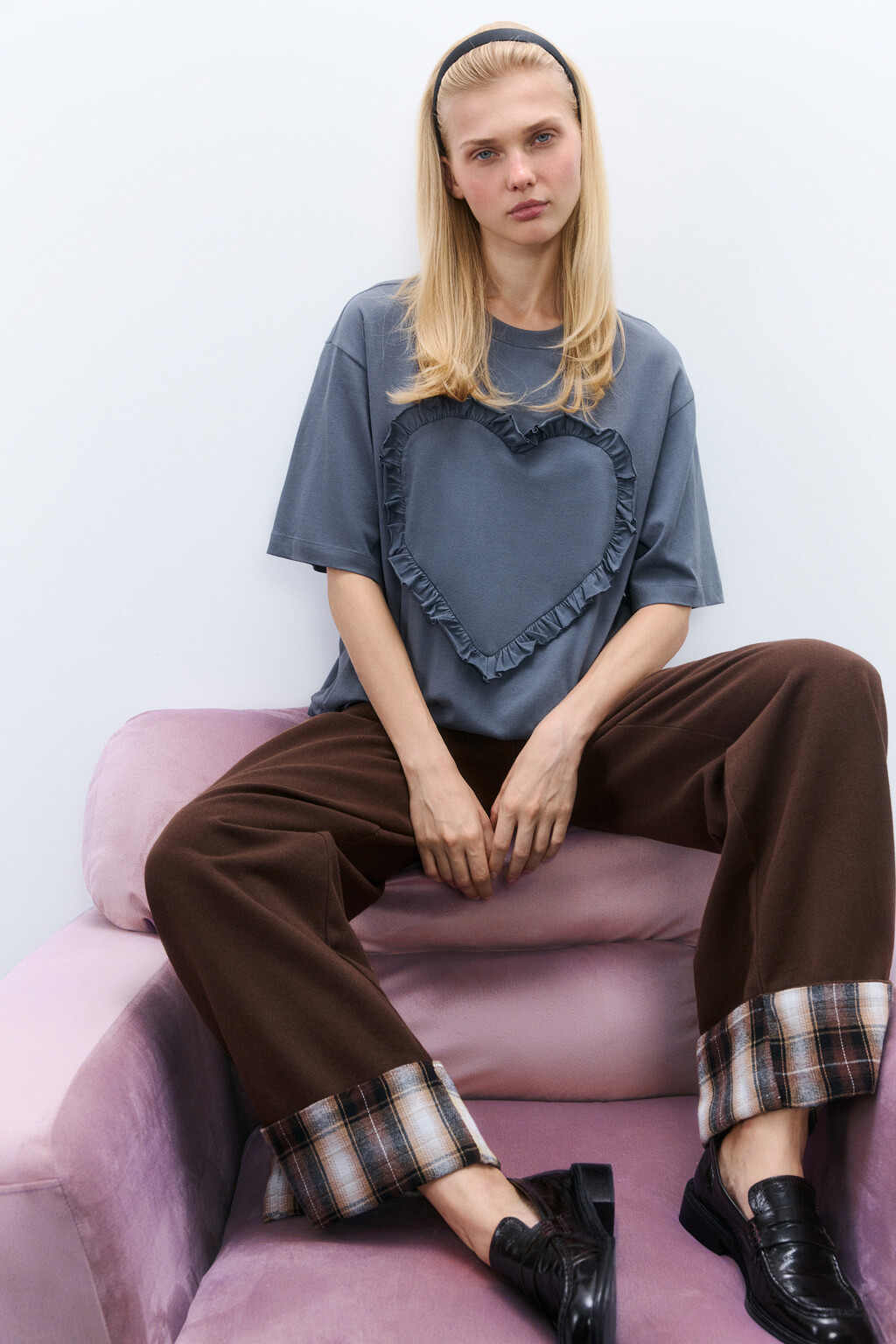 Футболка с сердцем из оборок - цвет серый - 1