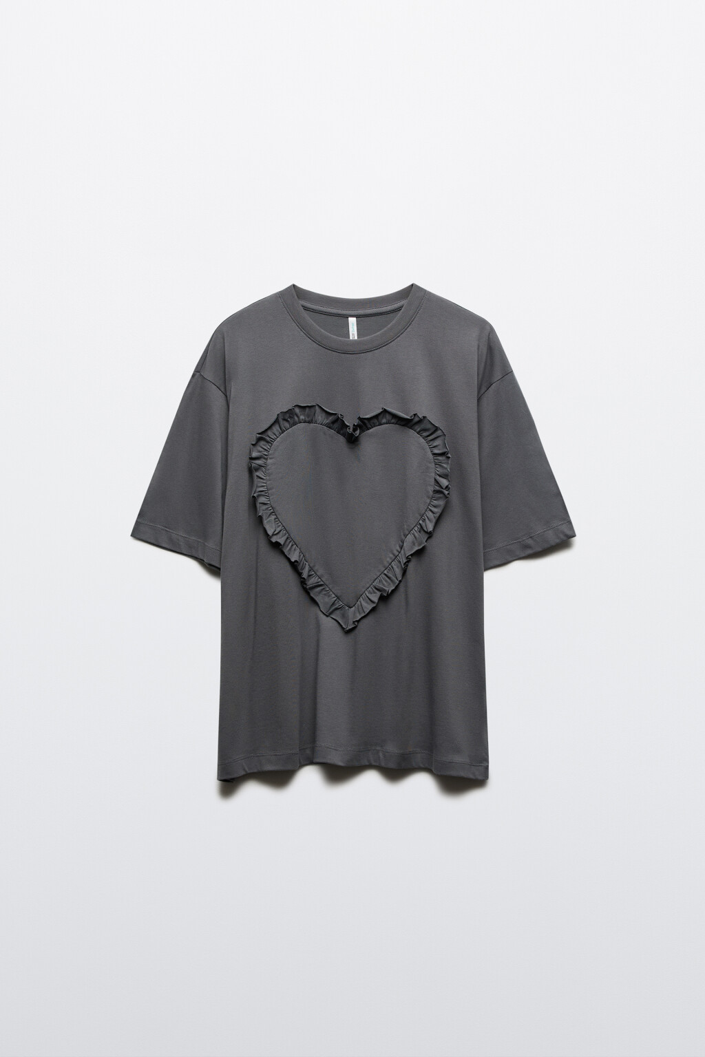 Футболка с сердцем из оборок - цвет серый - 7