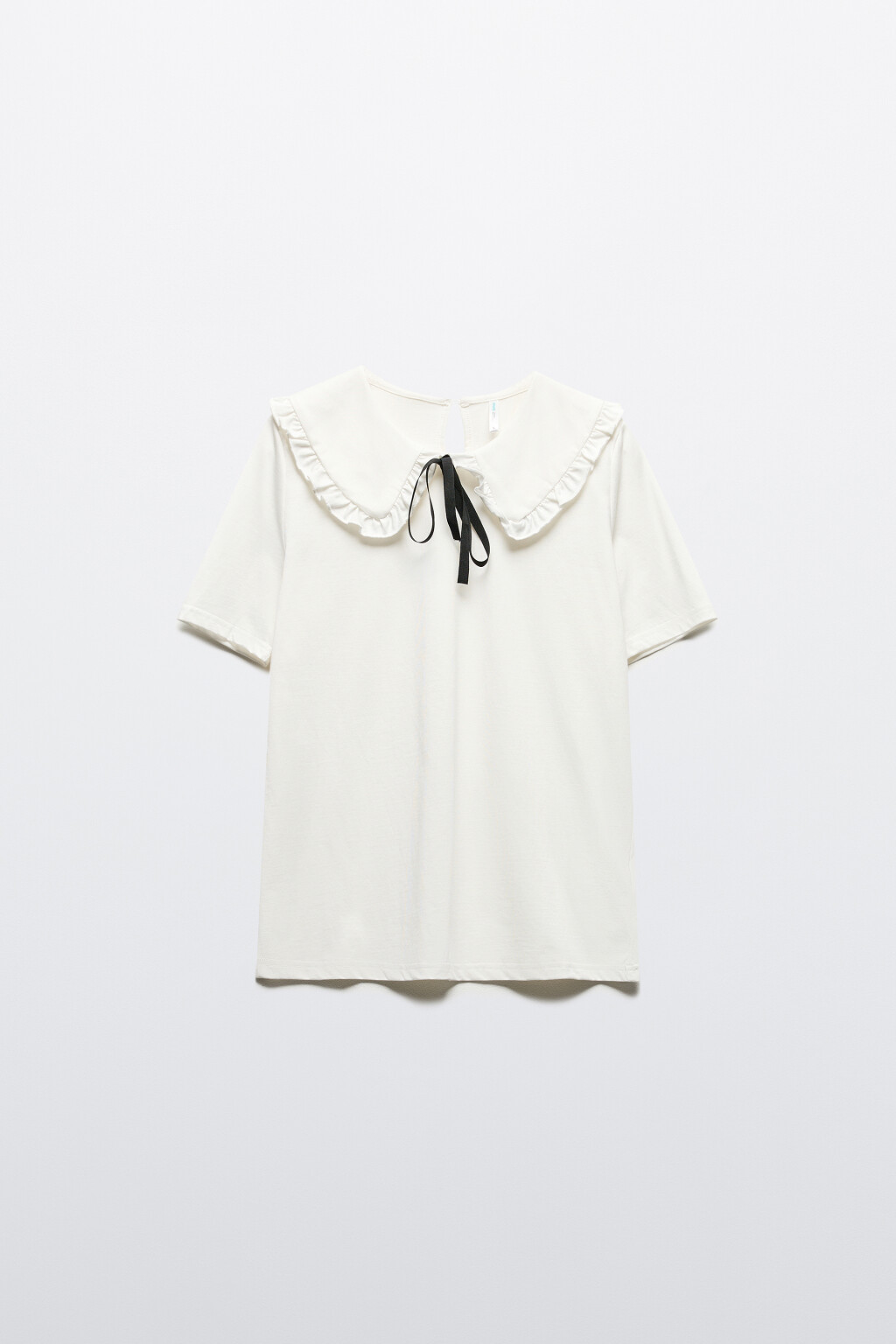 Футболка с воротничком на завязках - цвет белый - 7