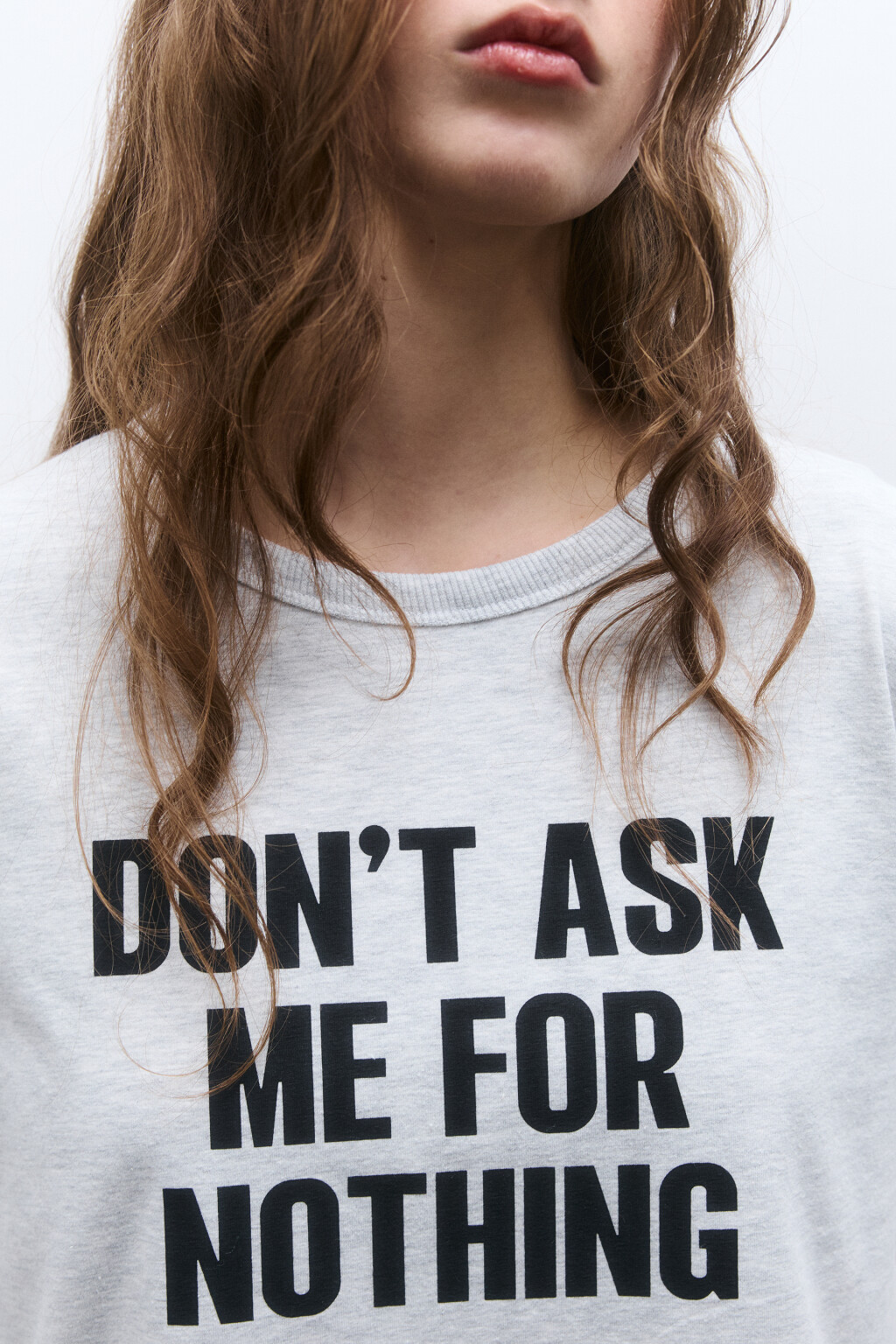 Футболка трикотажная с принтом - цвет серый - 5