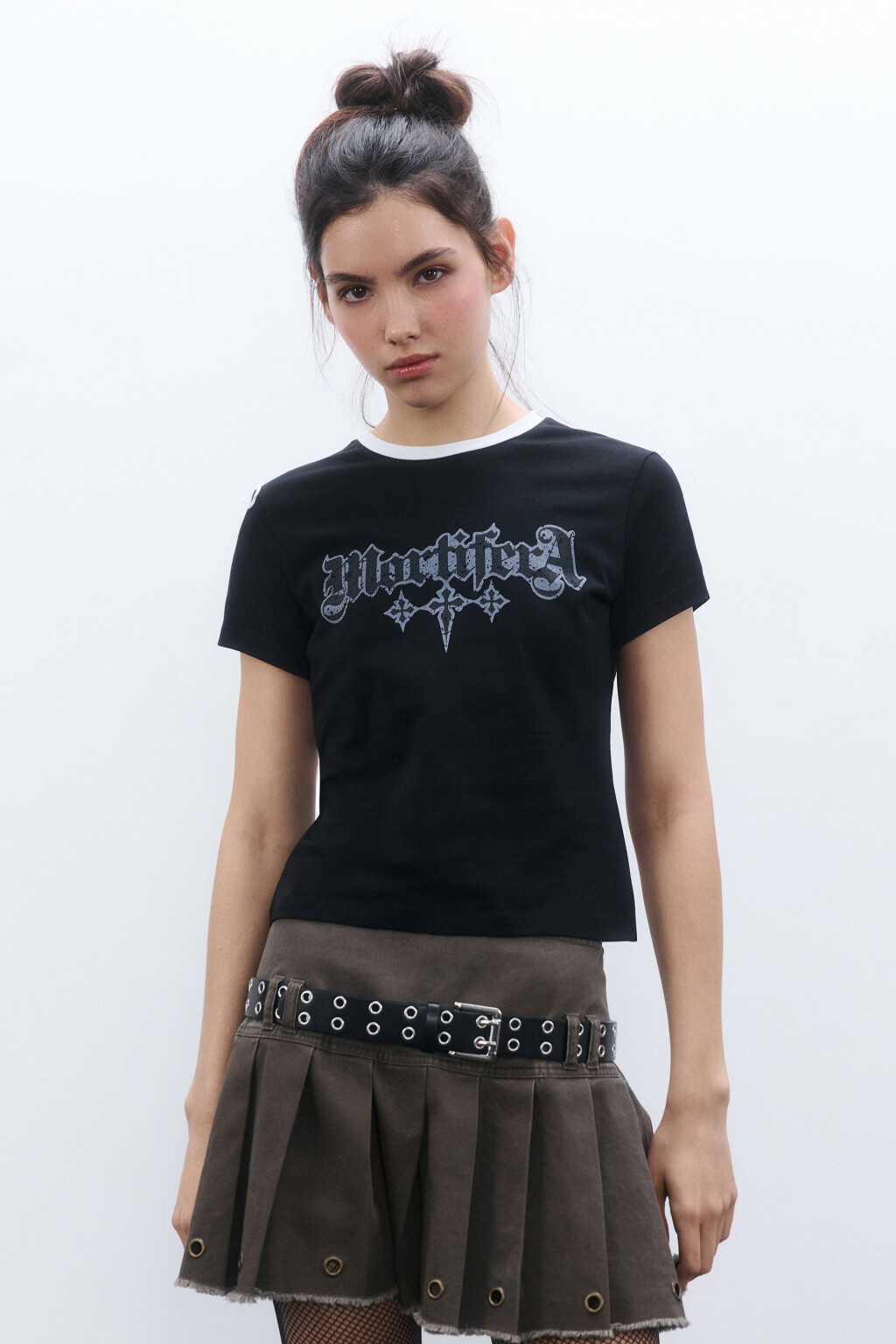 Футболка-топ с лампасами и принтом - цвет черный - 2