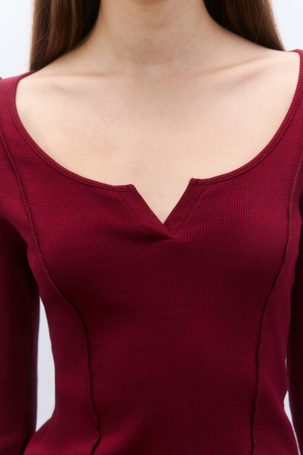 Лонгслив в рубчик с вырезом - цвет бордовый - 5
