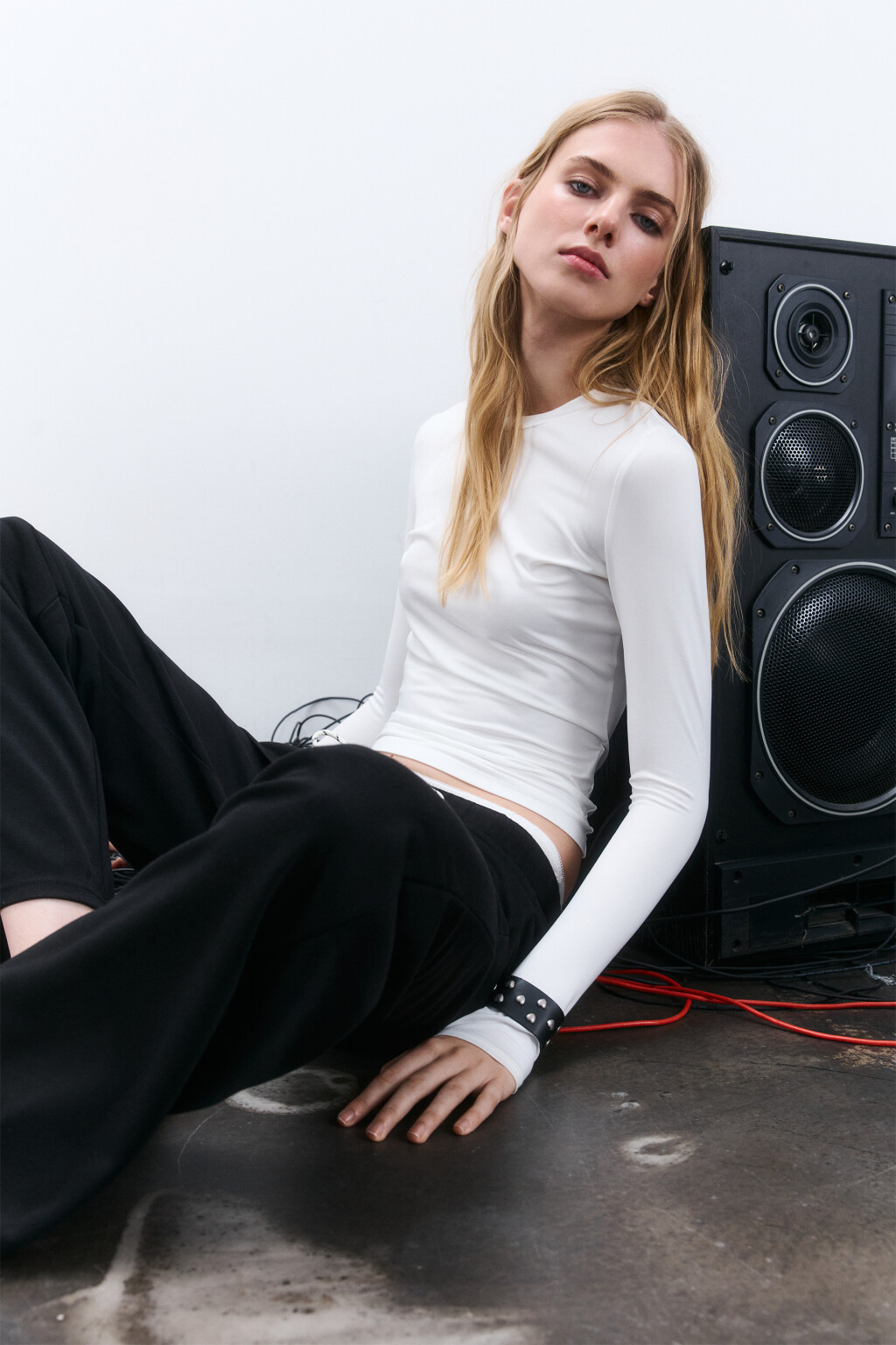 Лонгслив облегающий гладкий - цвет молочный - 2