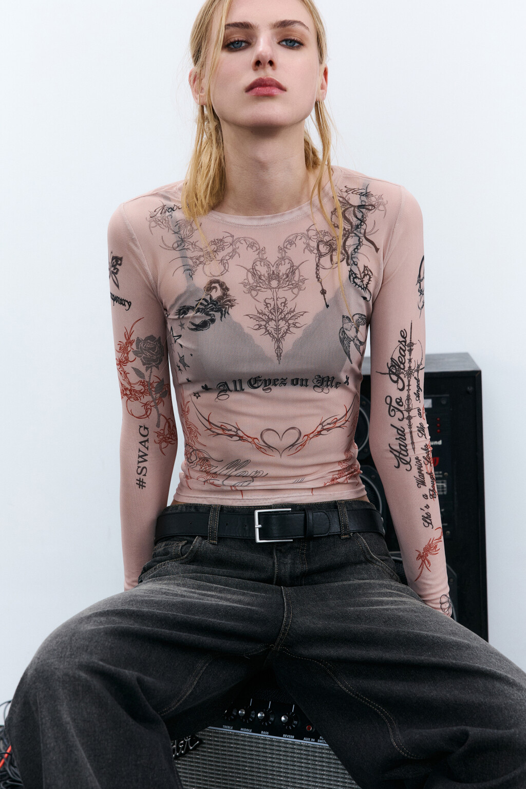 Лонгслив из сетки с принтом - цвет белый - 1