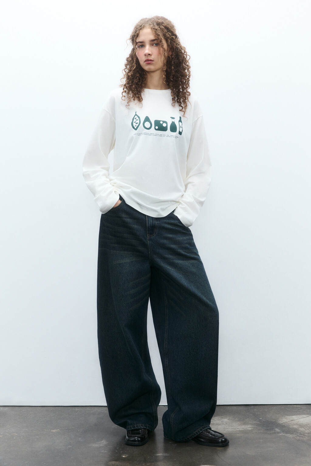 Лонгслив хлопковый с принтом - цвет бежевый - 4